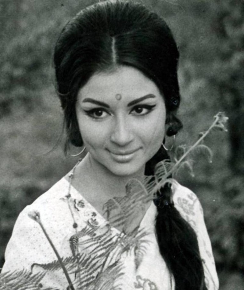 Sharmila Tagore – Movies, Bio and Lists on MUBI