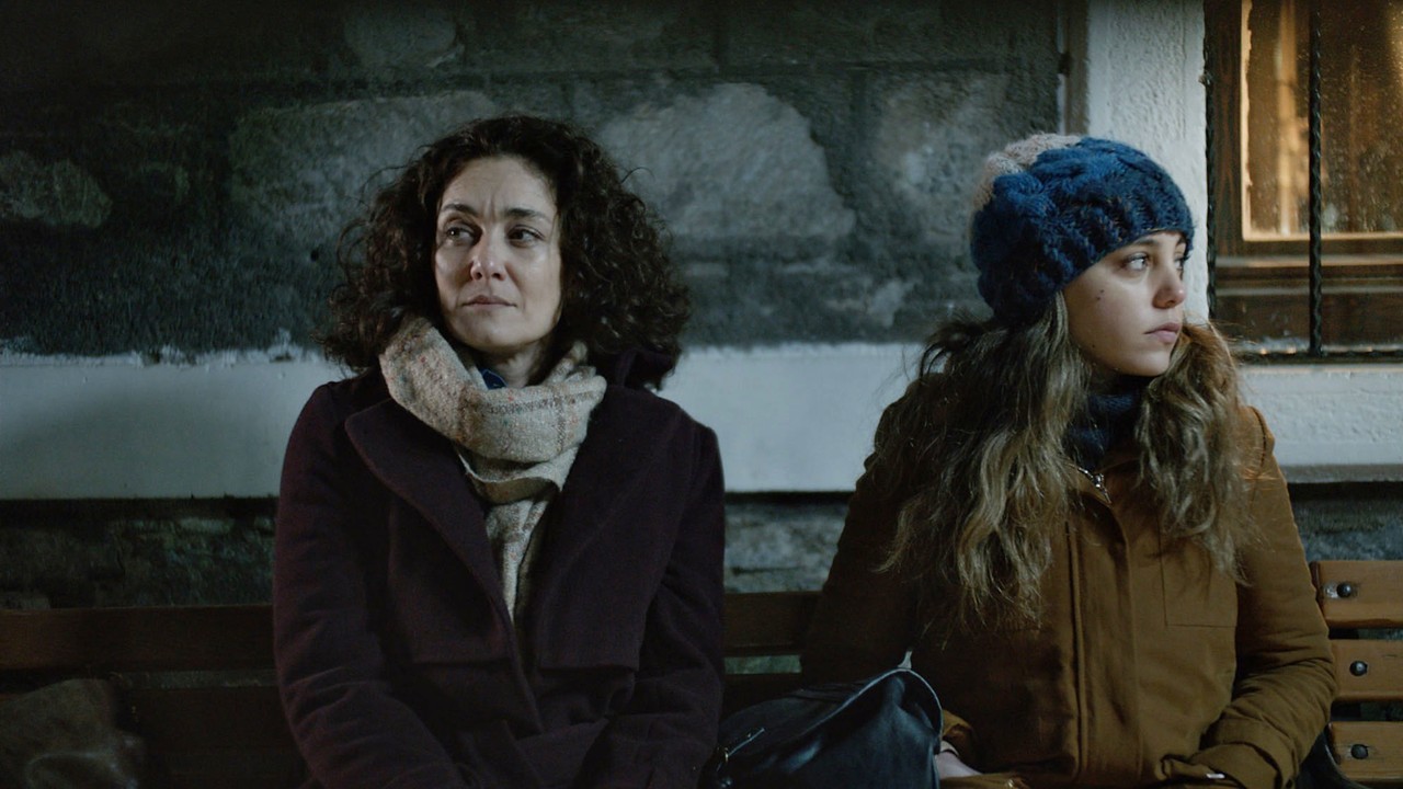 Лесби емізу туралы бейнелер Лесби емізу туралы бейнелер