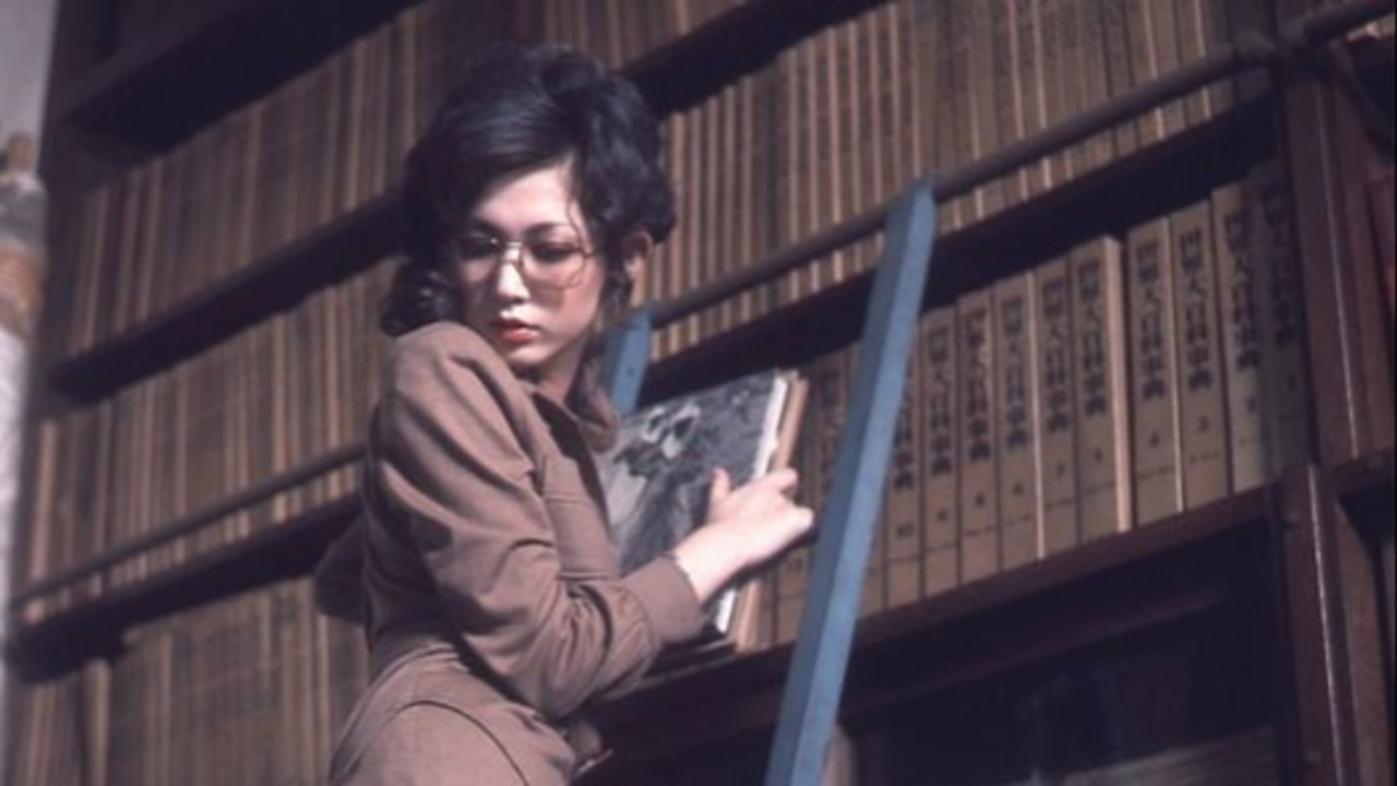 Hiromi female feacher