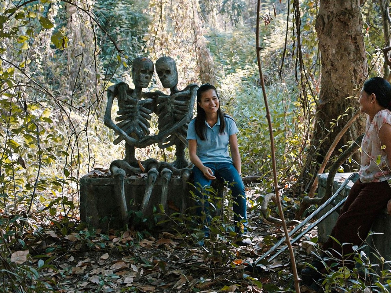Watch Cemetery of Splendour (2015) on MUBI