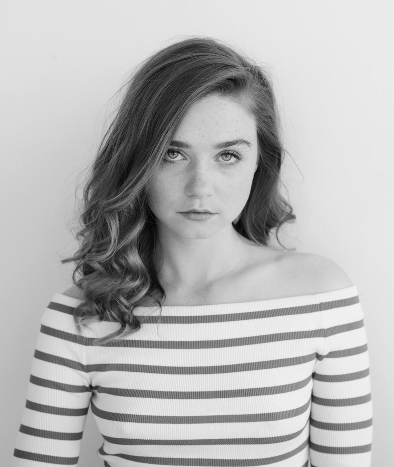 Photo of Jessica Barden