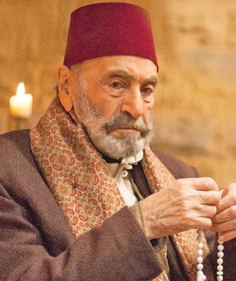 Cacha Rafaq Rafiq Subaie – Movies, Bio and Lists on MUBI