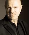 Photo of Aurélien Recoing