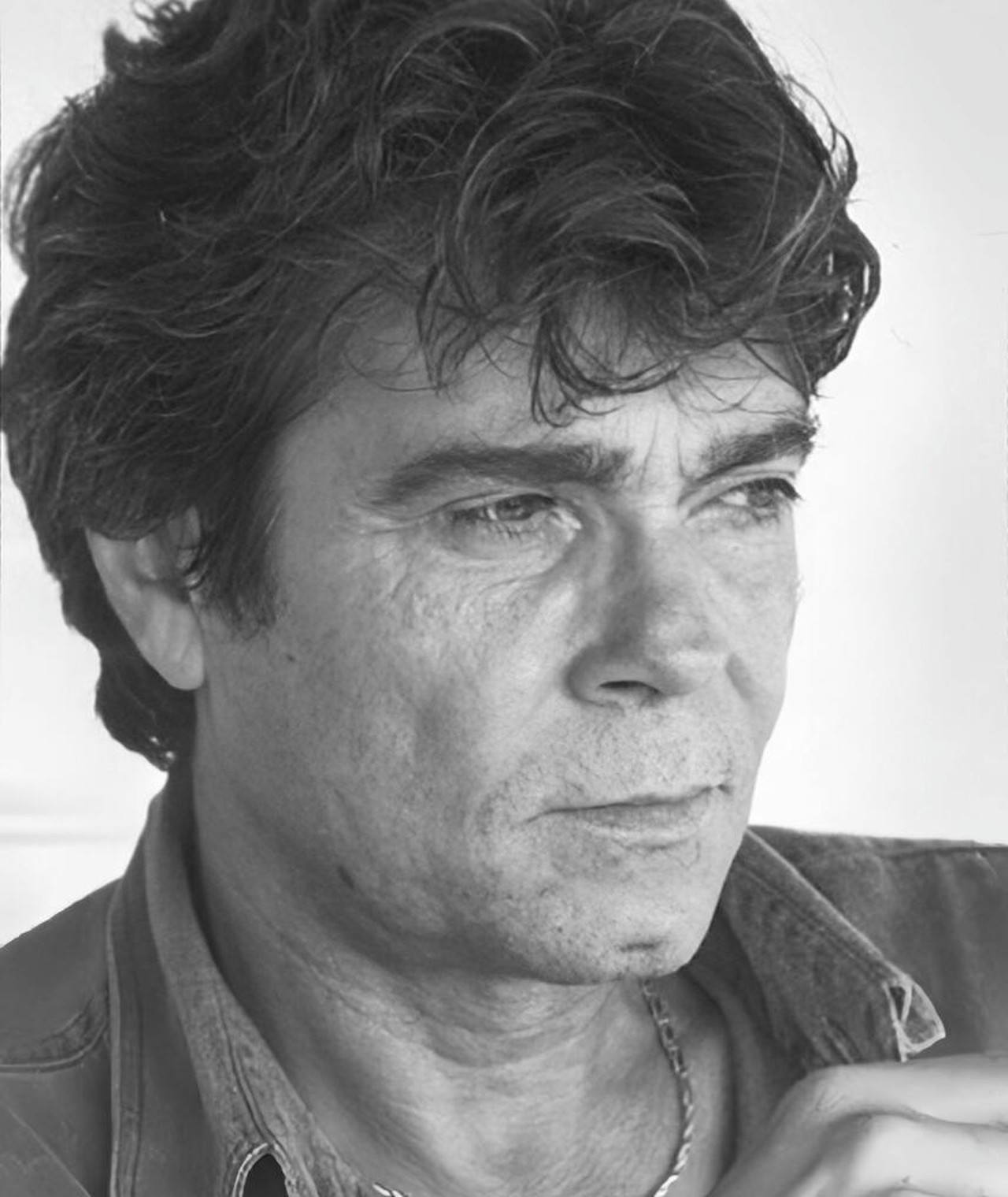 Photo of Alev Sezer