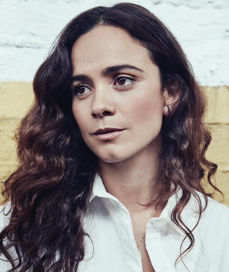 Photo of Alice Braga