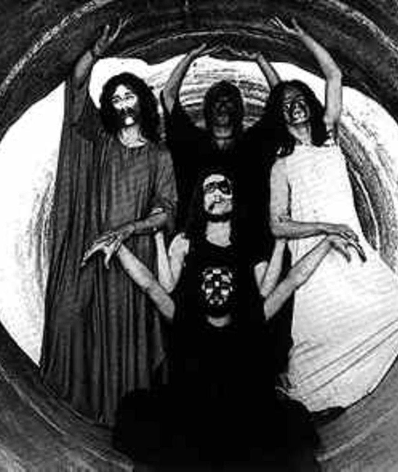 Osanna Movies, Bio and Lists on MUBI