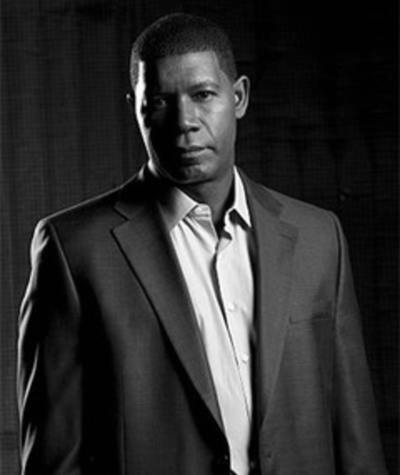Photo of Dennis Haysbert
