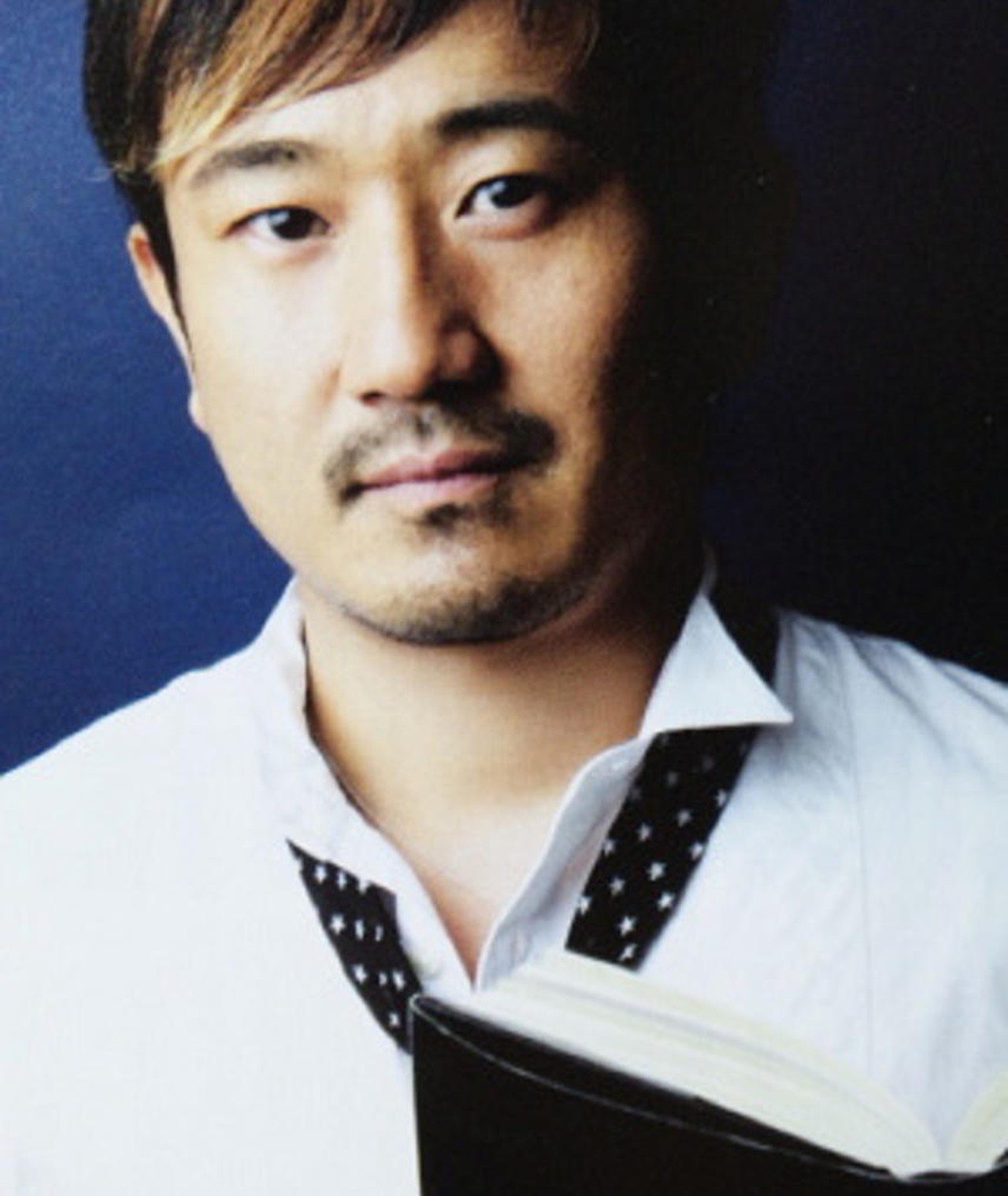 Morio Asaka – Filmes, Biografia e Listas na MUBI