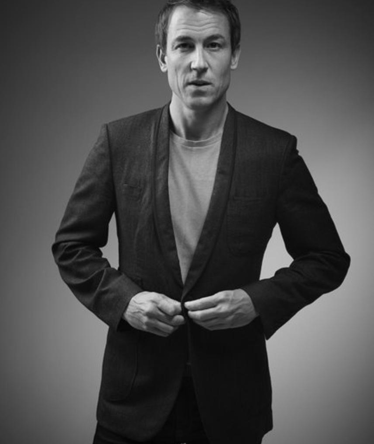 Photo of Tobias Menzies