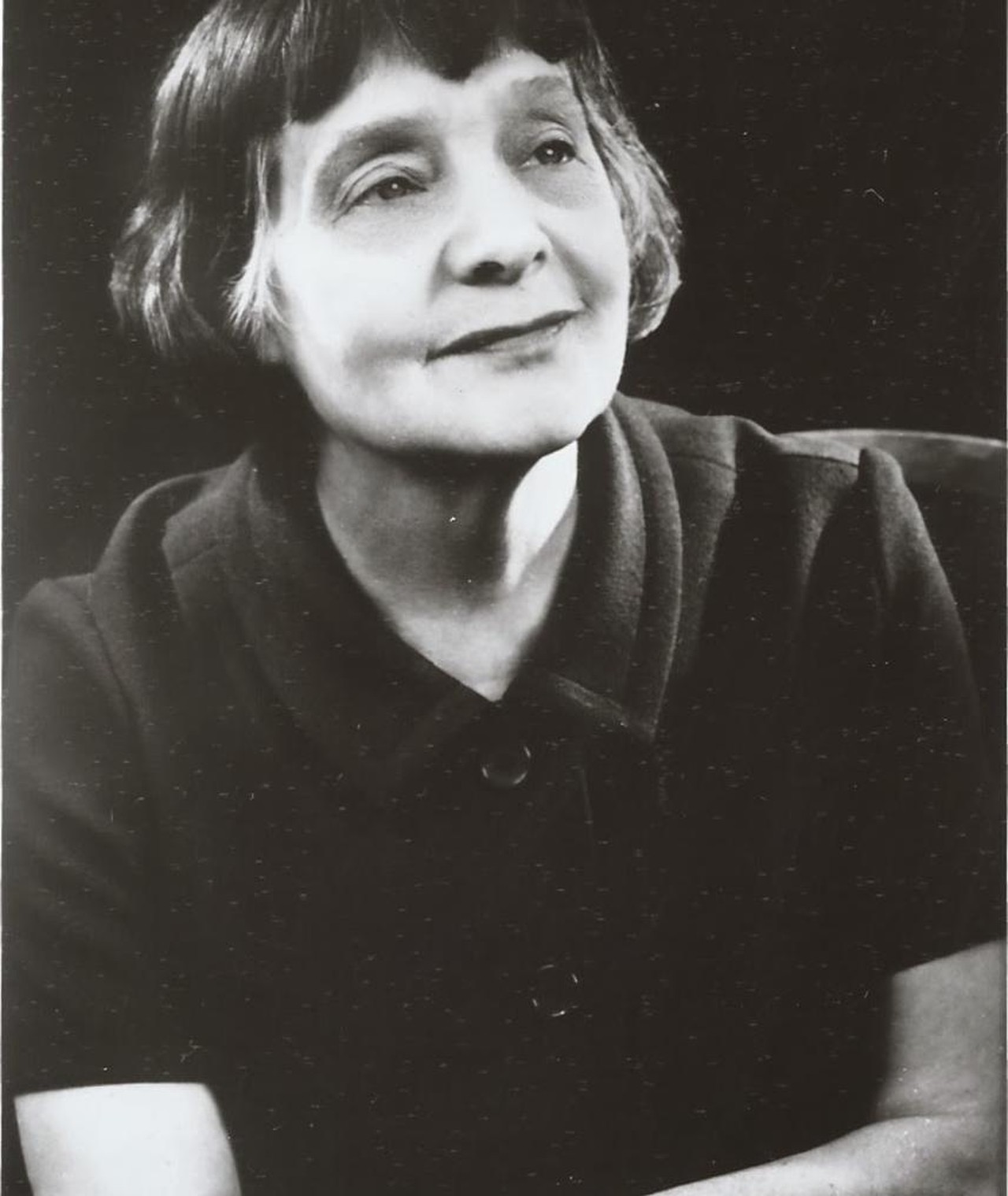 Photo of Hilda Lewis