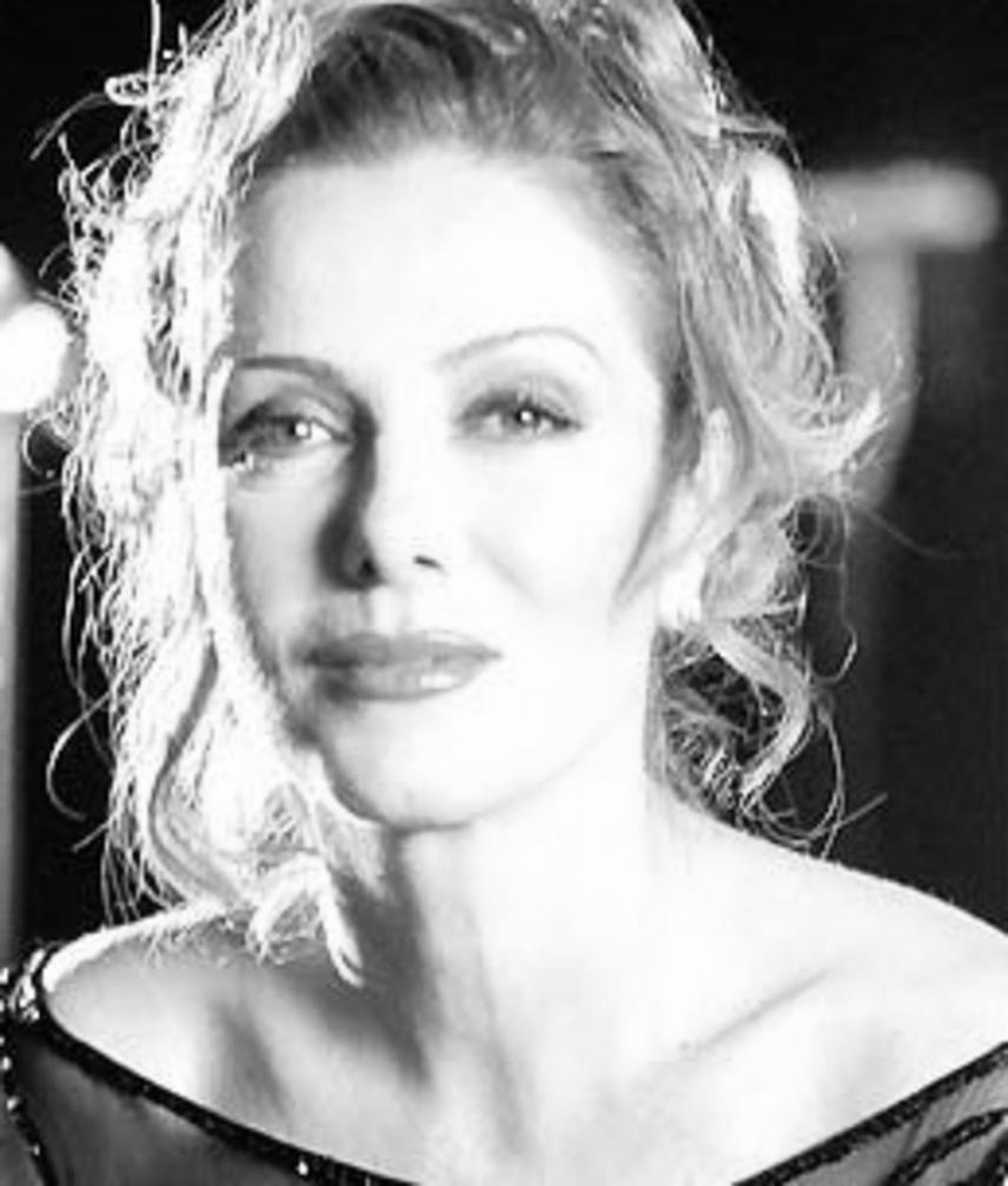 Photo of Zuhal Olcay