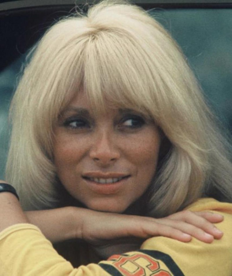 Photo of Mireille Darc