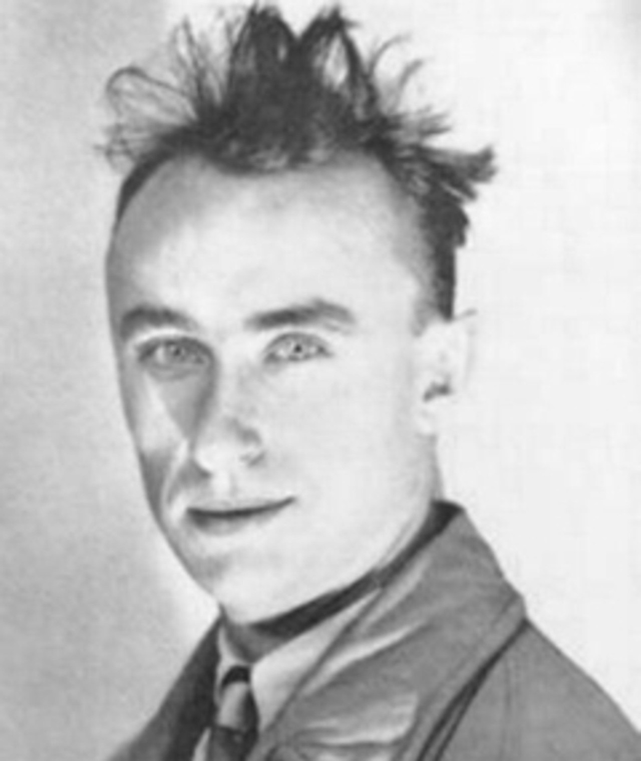 Photo of Yves Tanguy