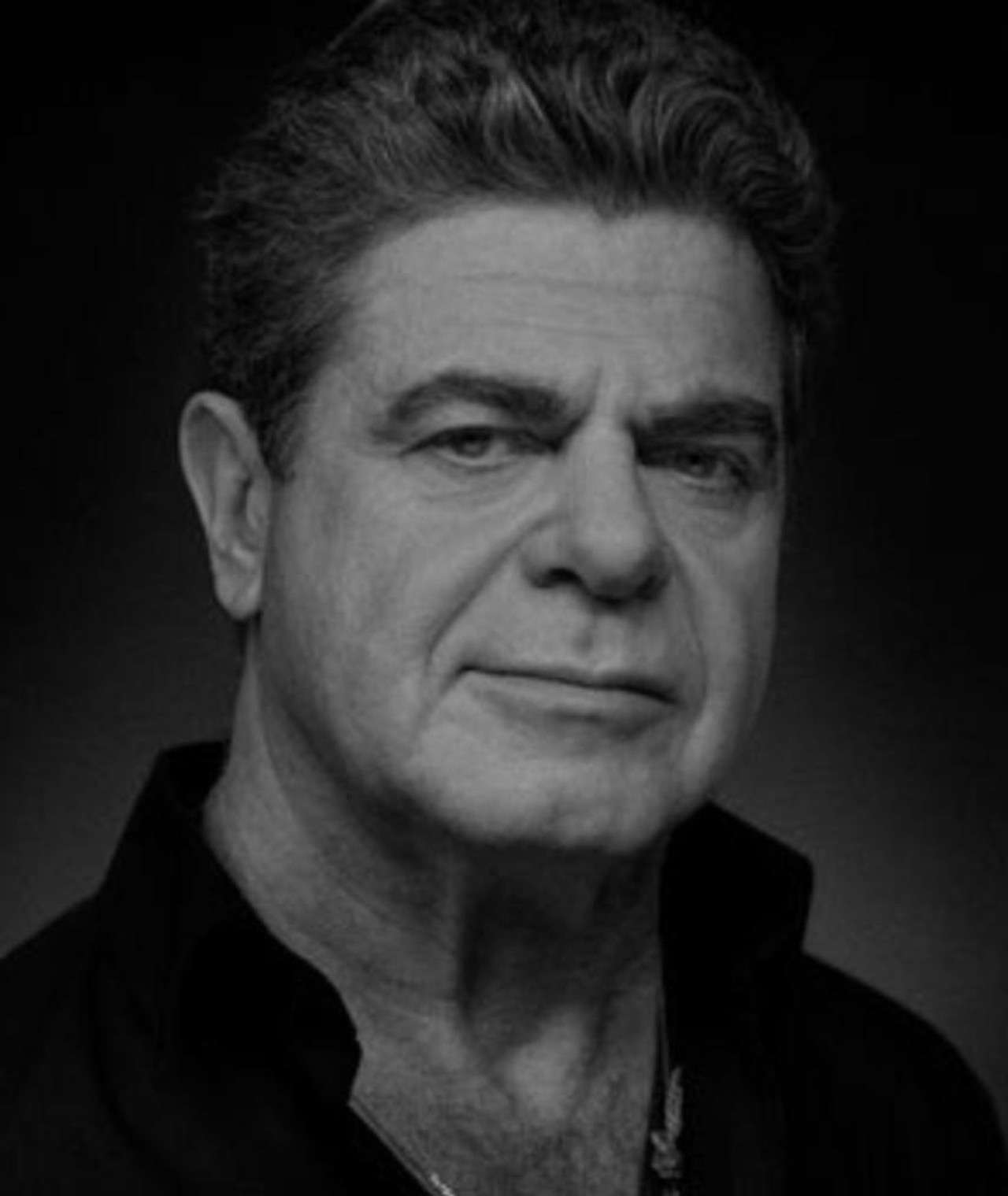 Photo of Gustavo Santaolalla
