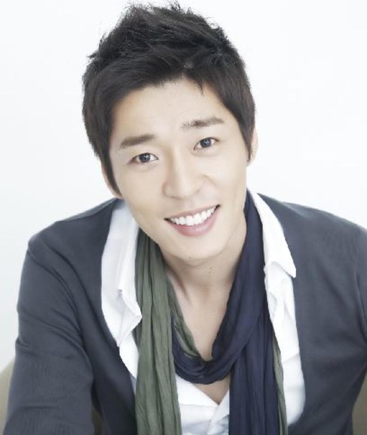 Photo of Seo Ji-Suk