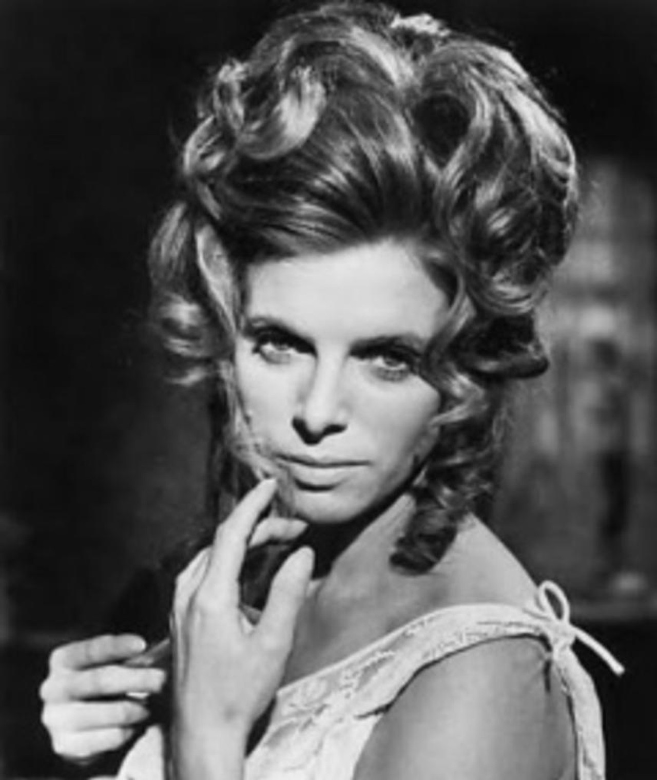 Photo of Billie Whitelaw