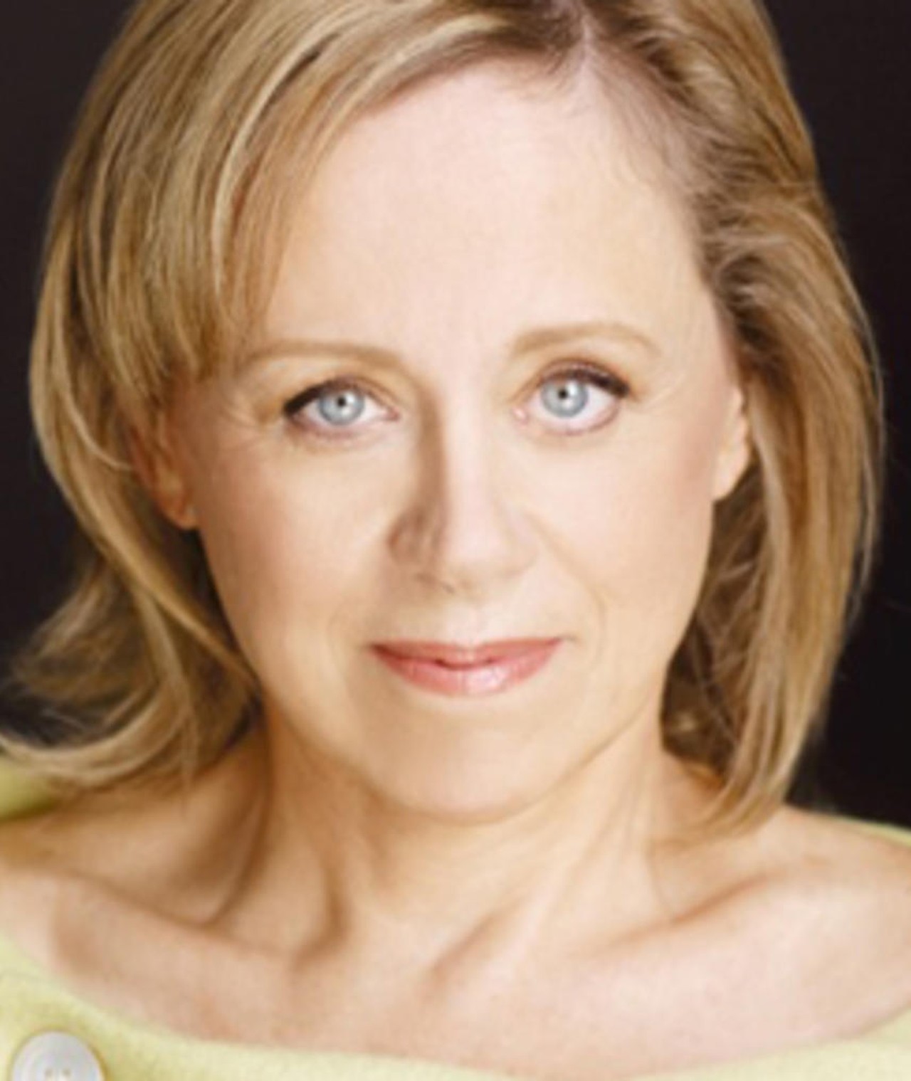 Photo of Fiona Reid