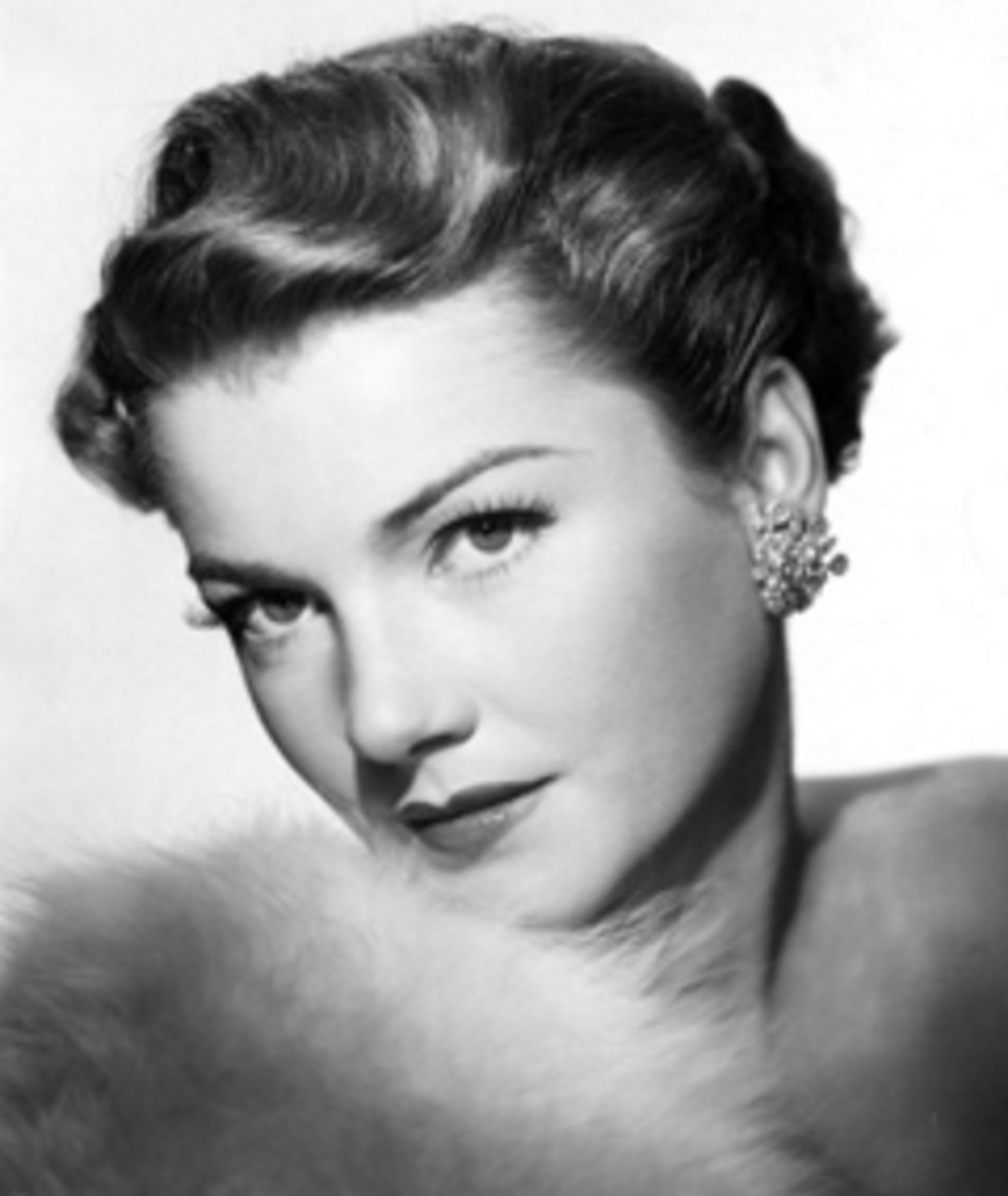 Photo of Anne Baxter
