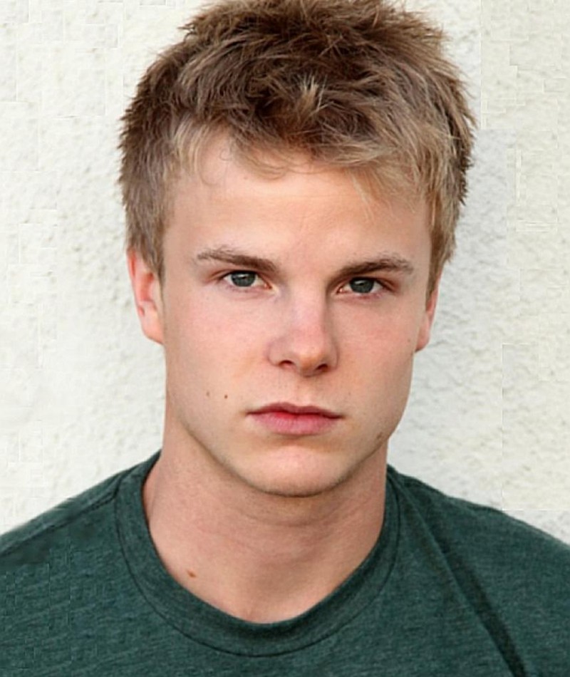 Graham Rogers Movies, Bio and Lists on MUBI
