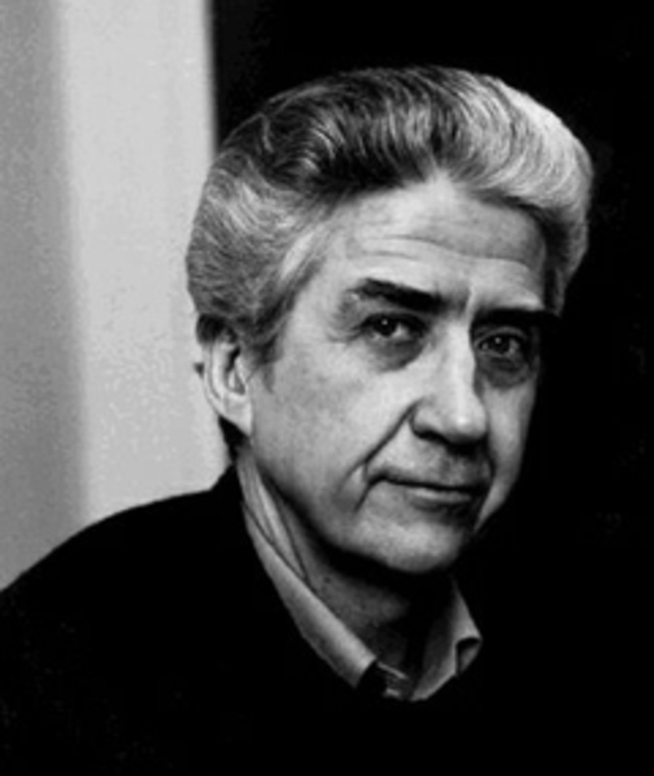 Photo of Alain Resnais