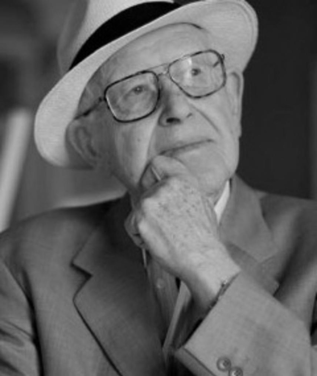 Photo of Branko Lustig