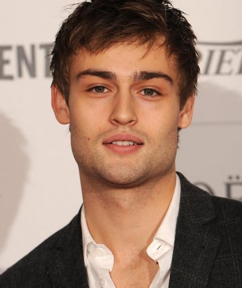 Bel Powley, Douglas Booth Are Engaged | PEOPLE.com