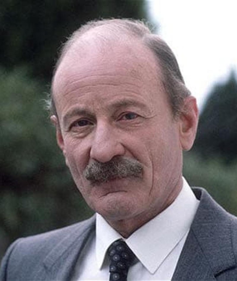 Frederick Treves Movies, Bio and Lists on MUBI