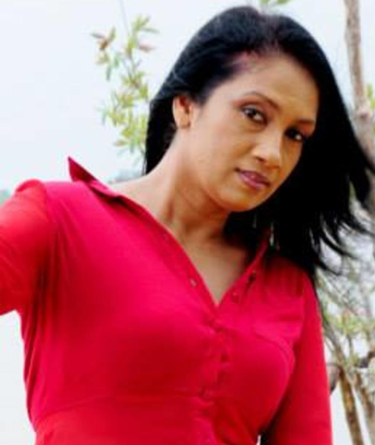 Jayani Senanayake - Films, Biographie et Listes sur MUBI