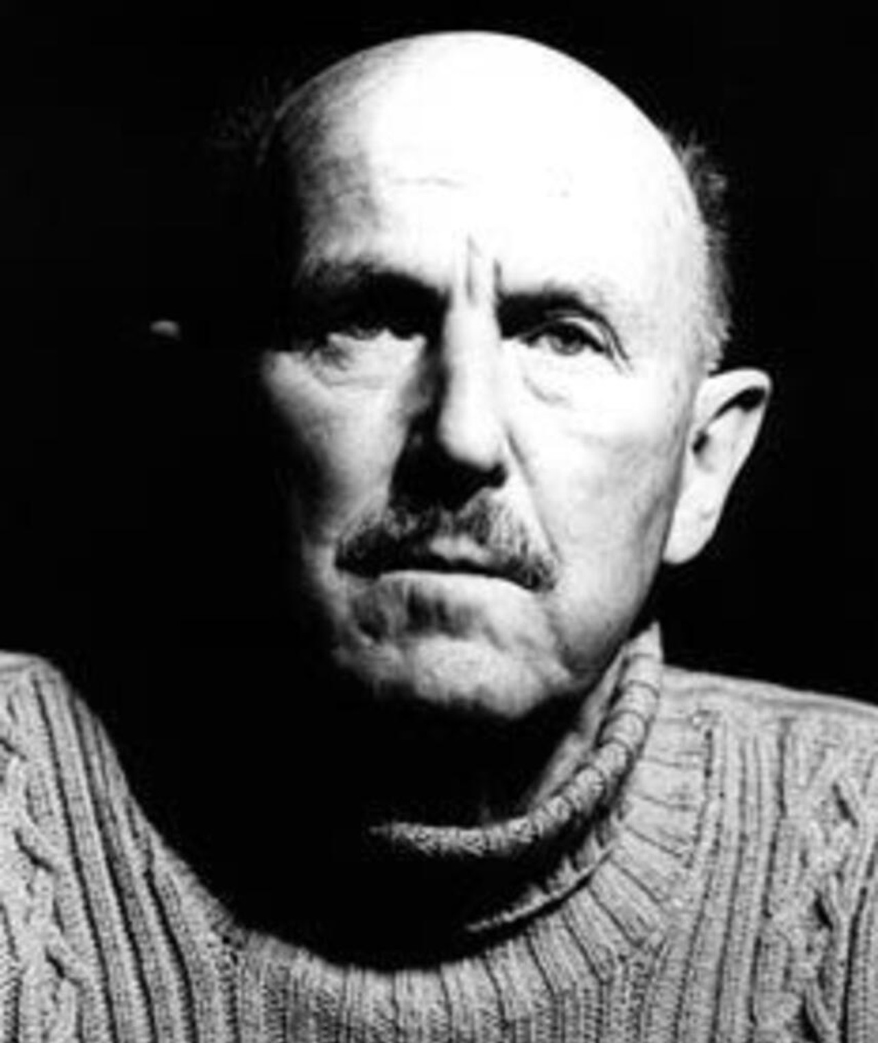 Photo of Michael Powell