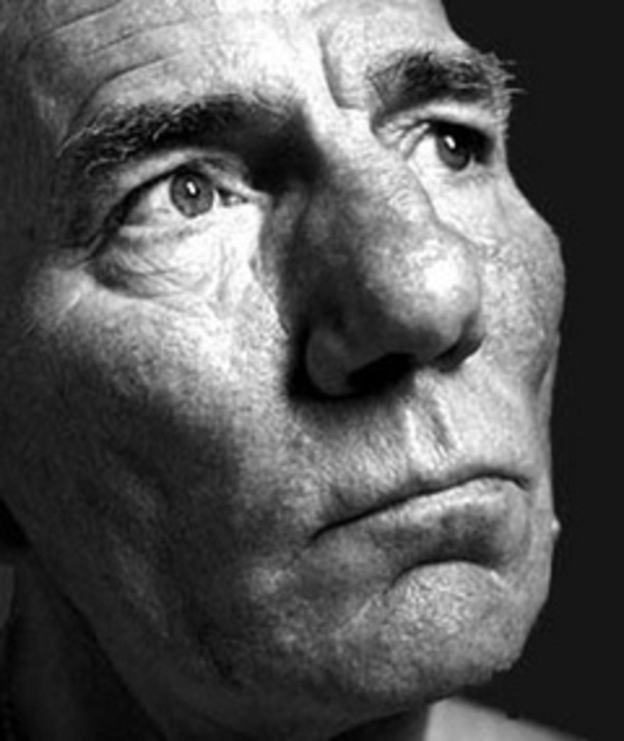 Photo of Pete Postlethwaite