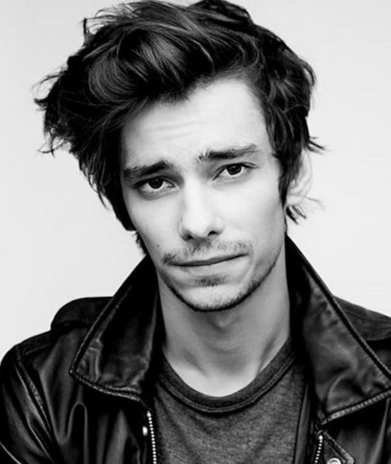 Devon Bostick età