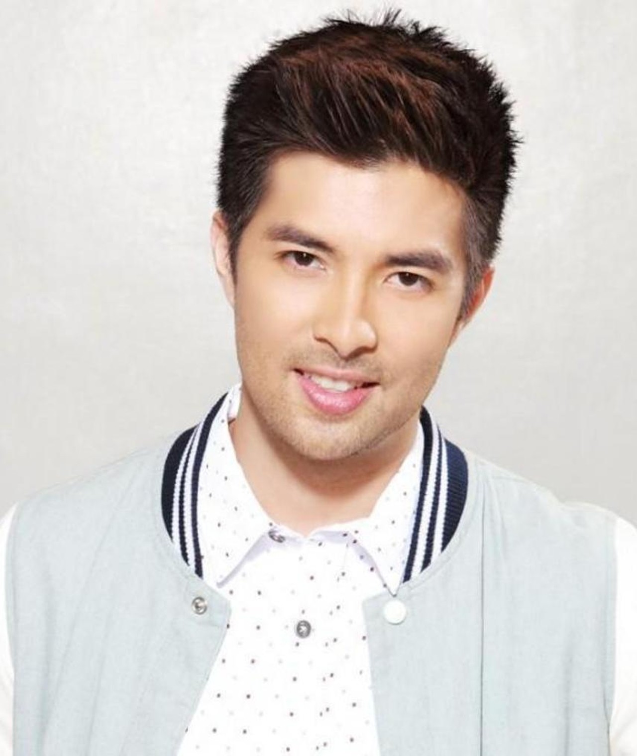 Joross Gamboa – Movies, Bio and Lists on MUBI