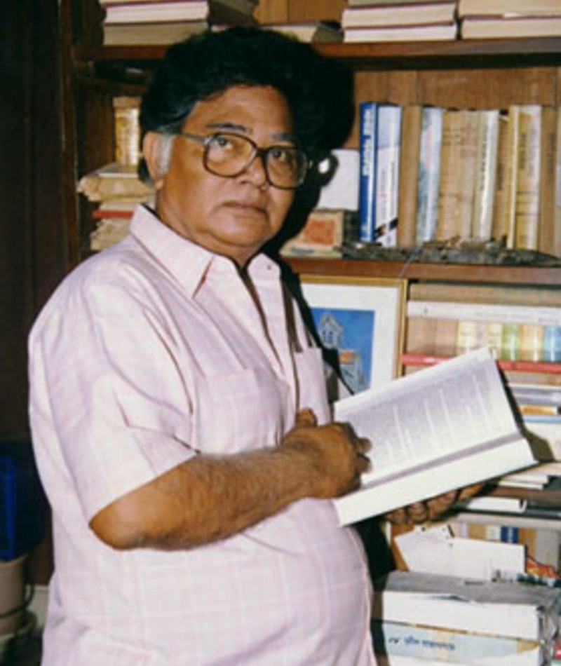 Photo of Sunil Gangopadhyay