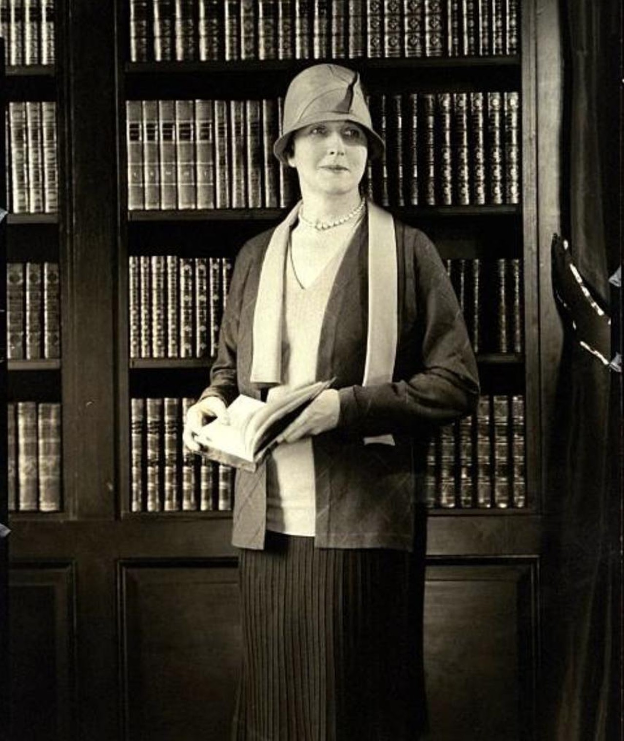 Photo of Evelyn Hall