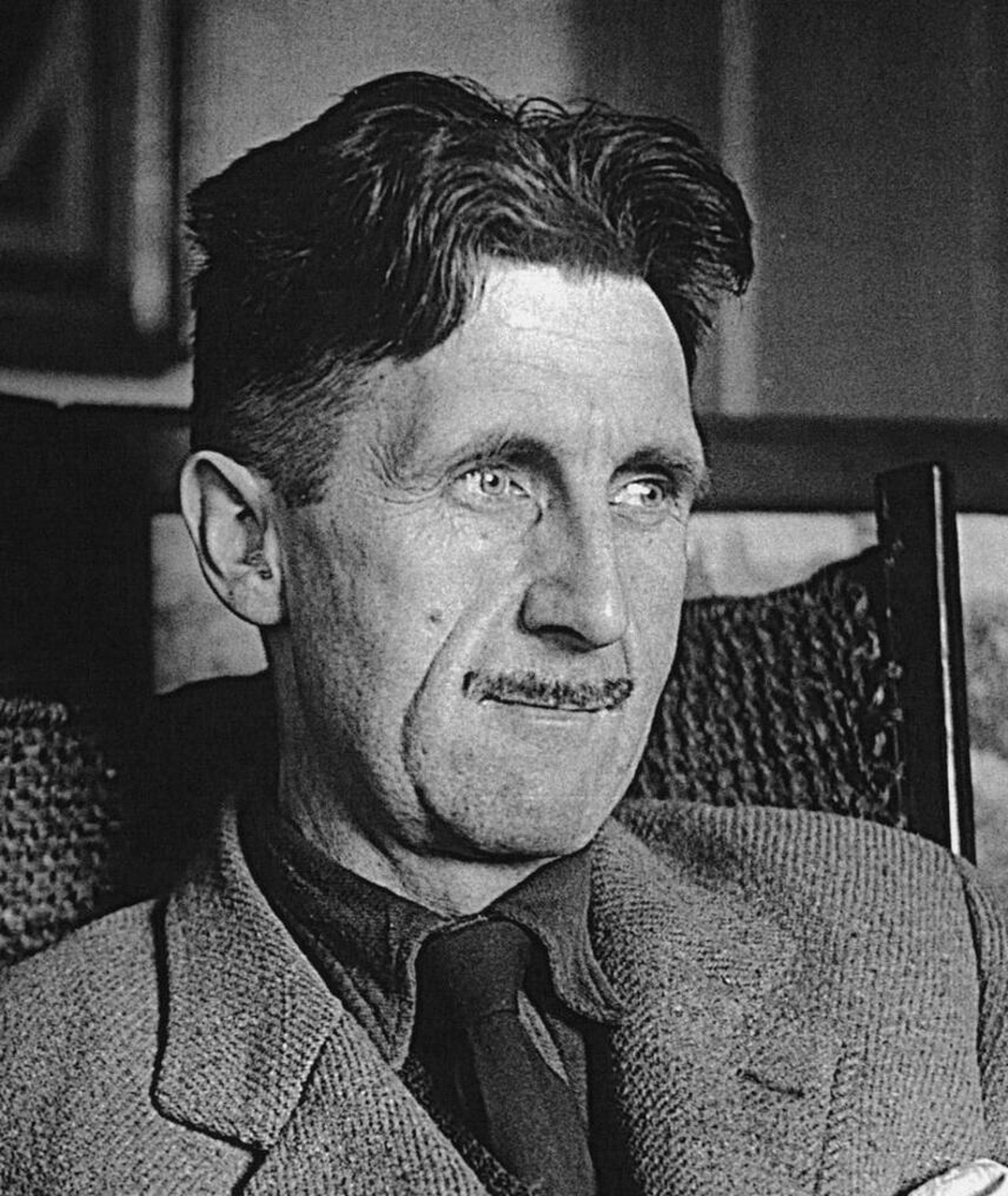 Photo of George Orwell