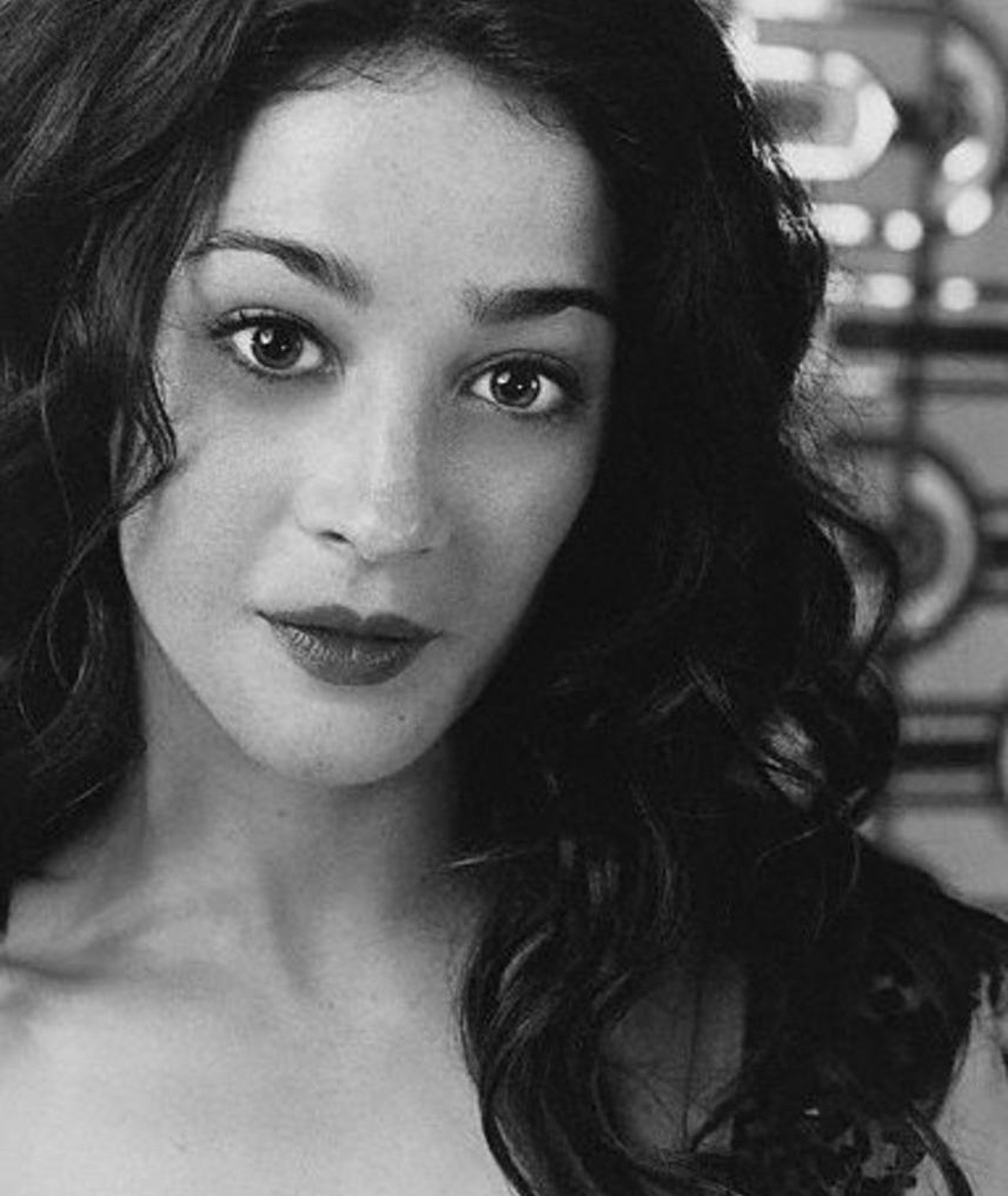 Photo of Moira Kelly