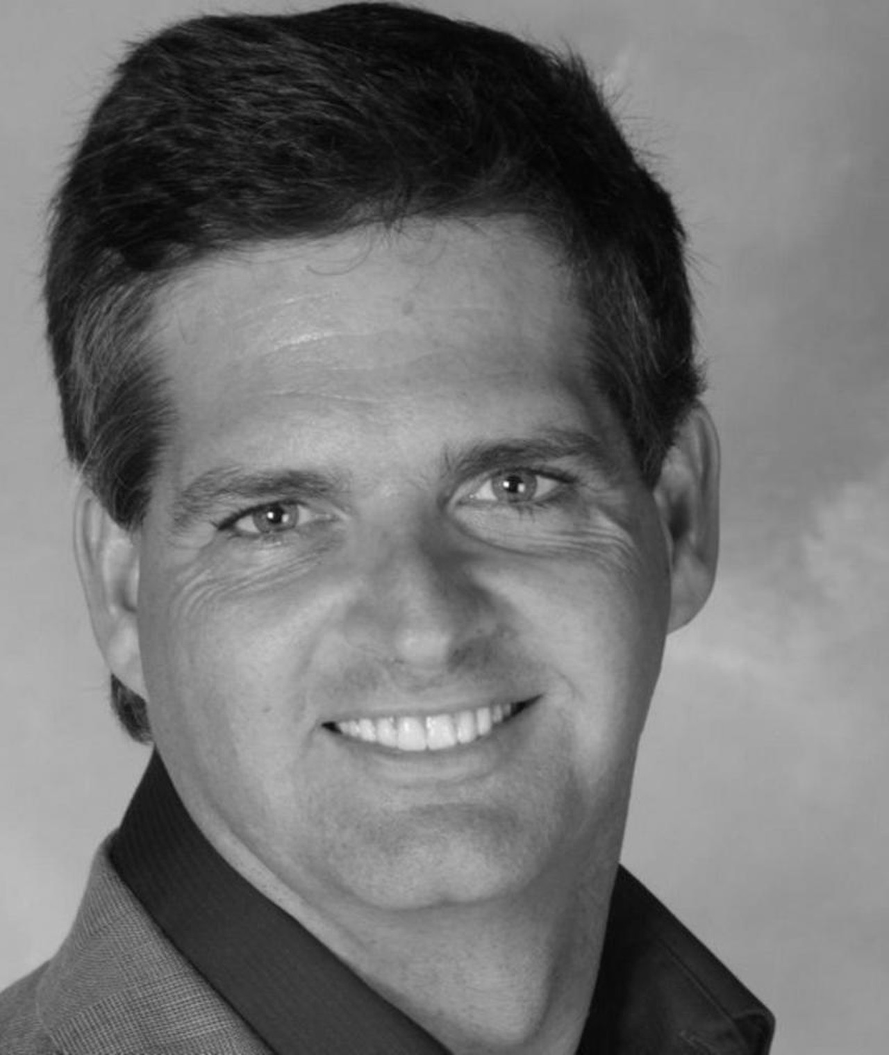 Photo of Steven Elliot