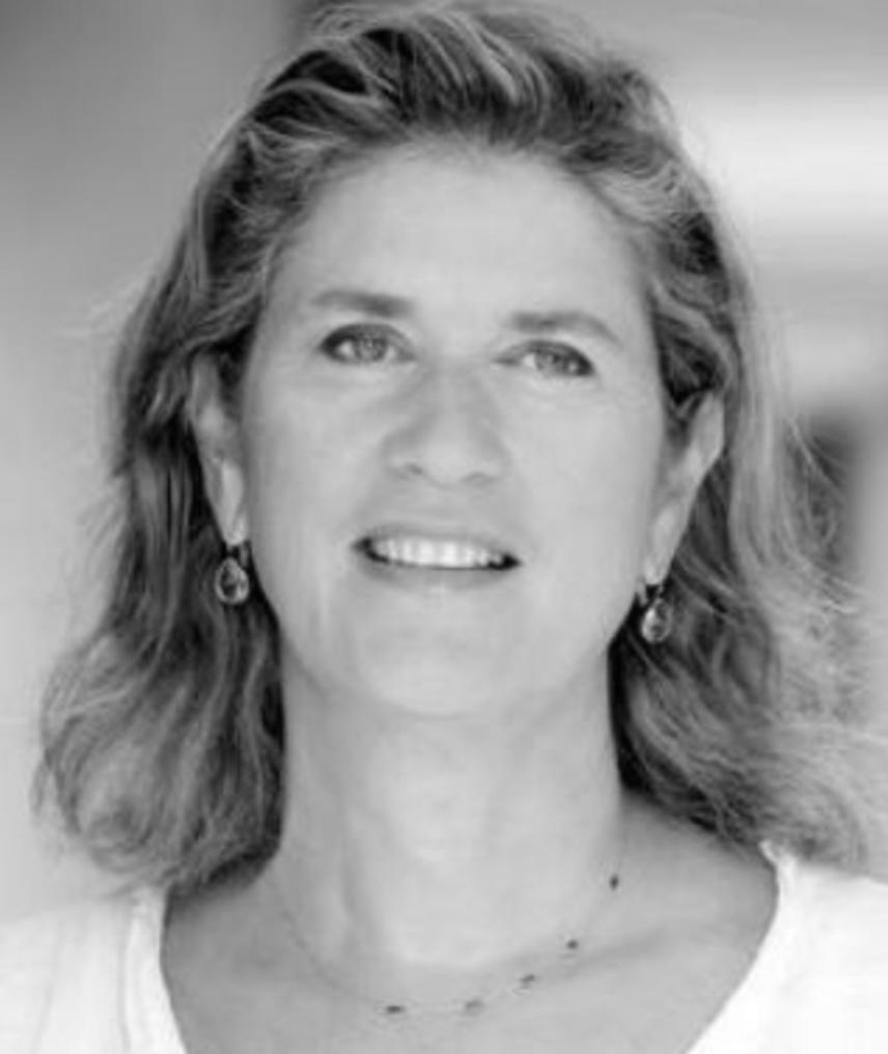 Photo of Dana Hastier