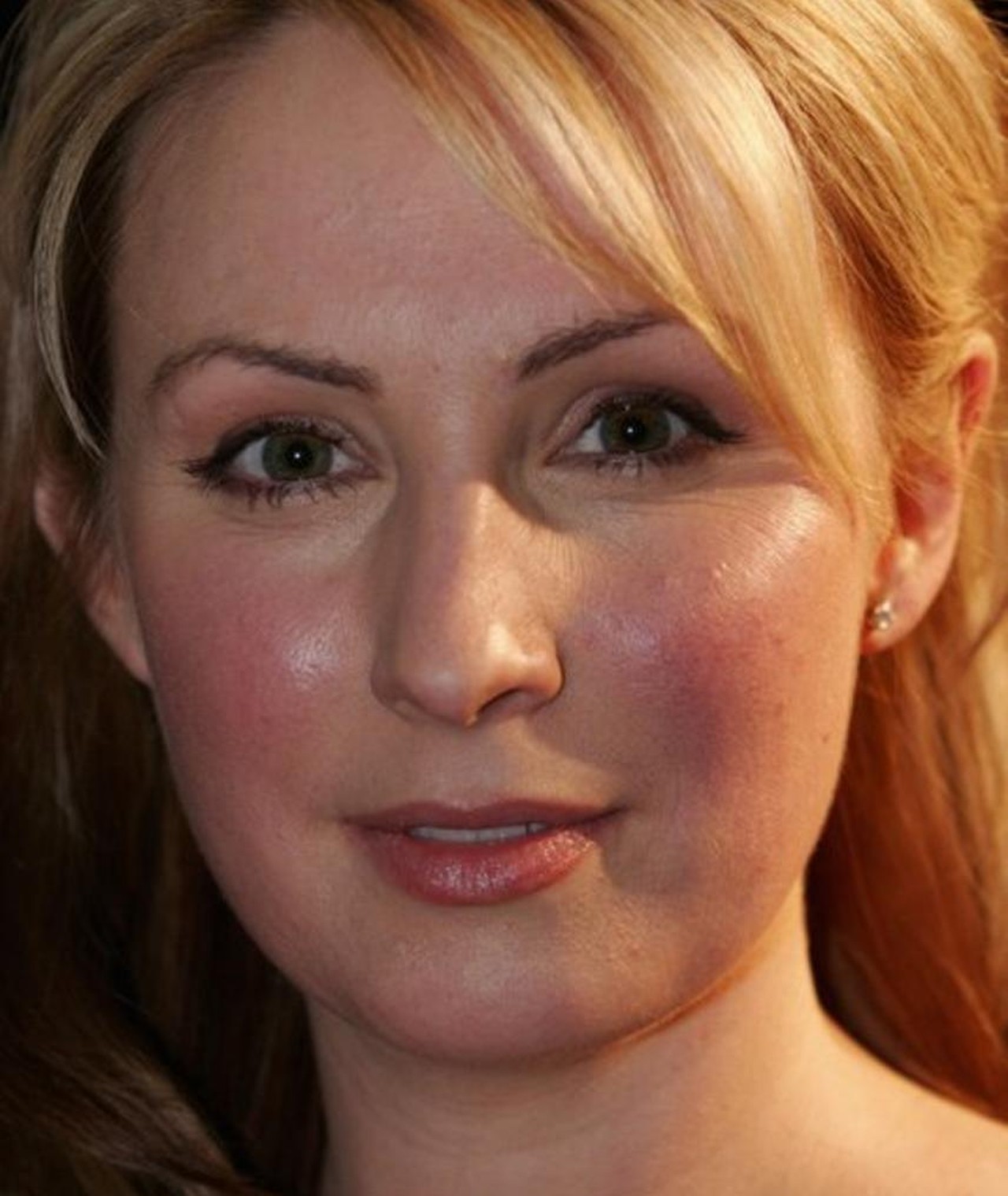 Photo of Lisa McCune