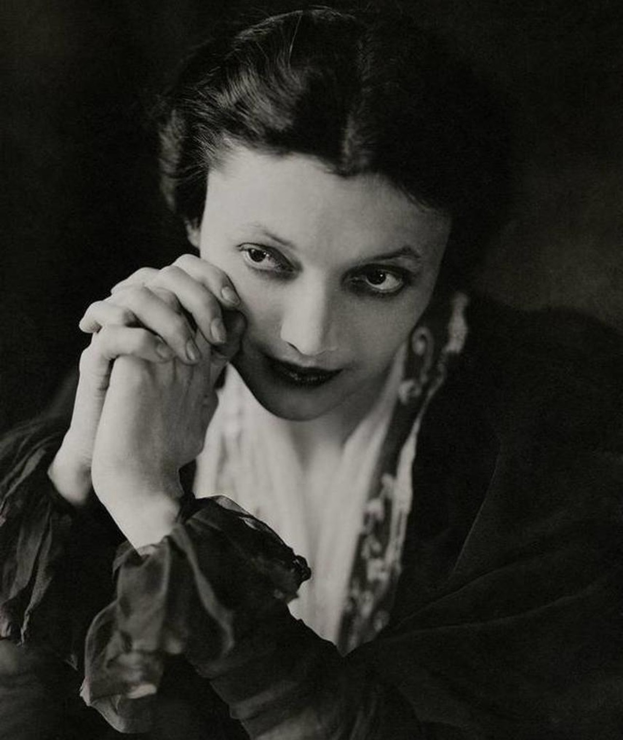 Photo of Katharine Cornell