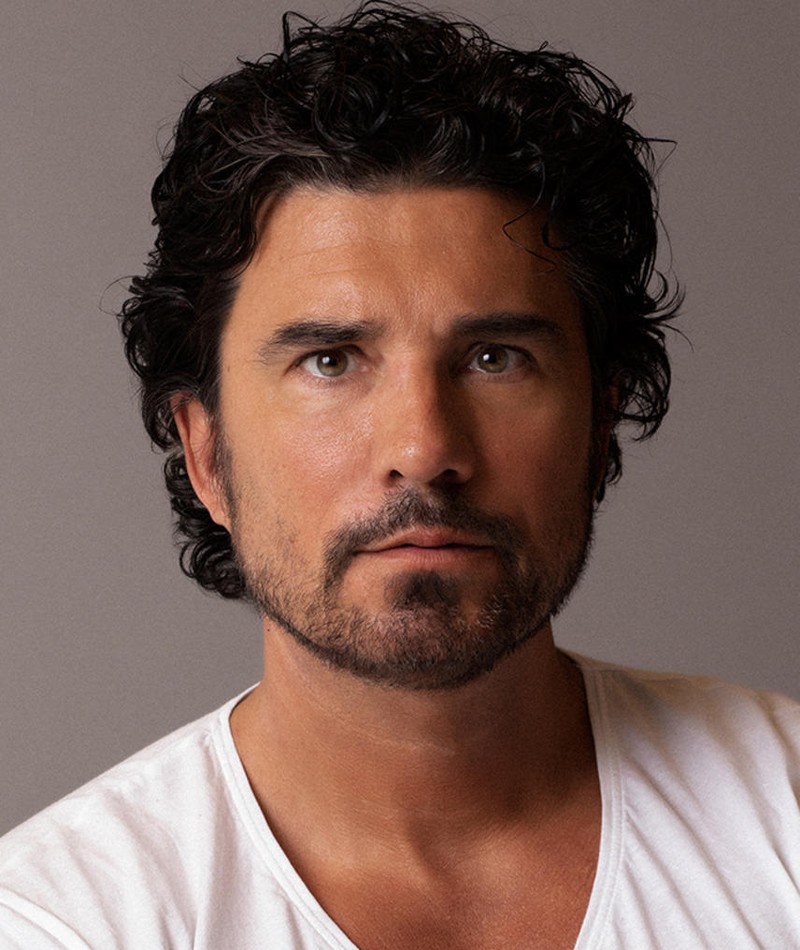 Diego Olivera Movies, Bio and Lists on MUBI