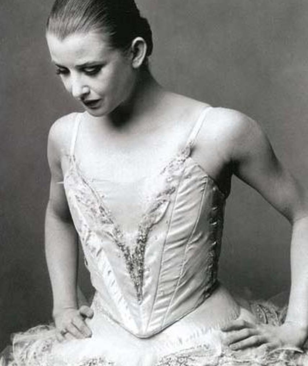 Dancing for Mr. B: Six Balanchine Ballerinas (1989) | MUBI
