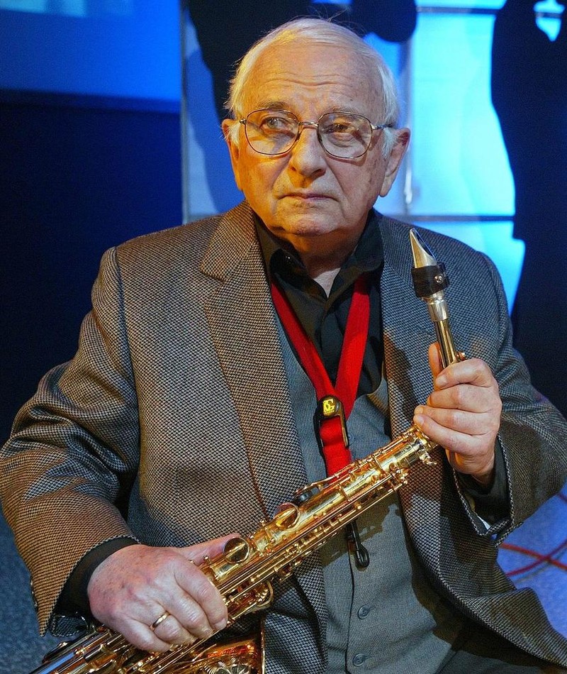 Photo of Jerzy Matuszkiewicz