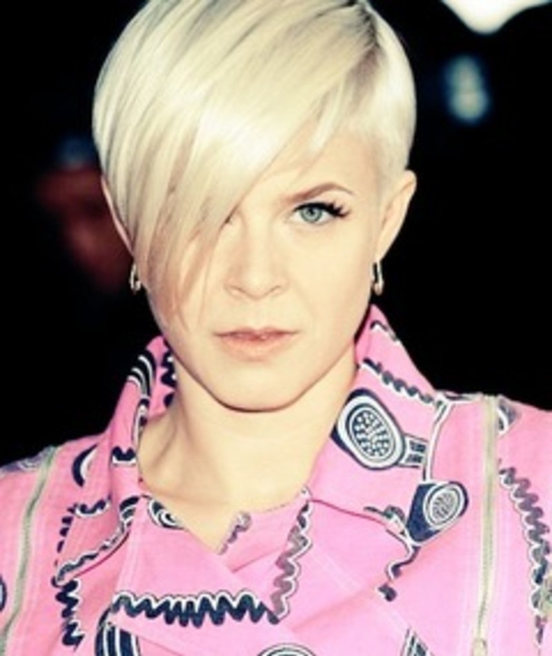Photo of Robyn