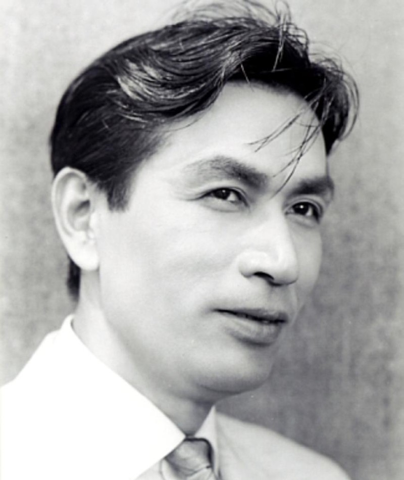 Photo of Tetsurô Tanba