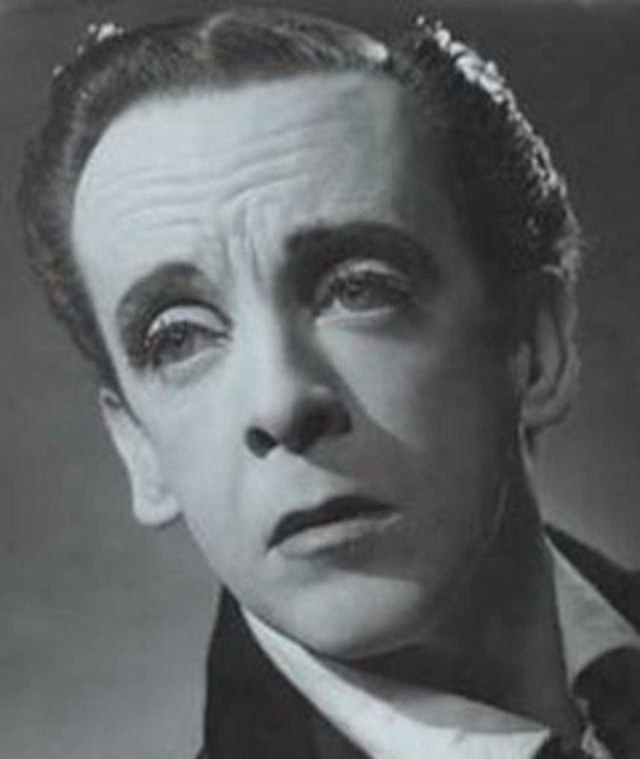Robert Helpmann Movies, Bio and Lists on MUBI