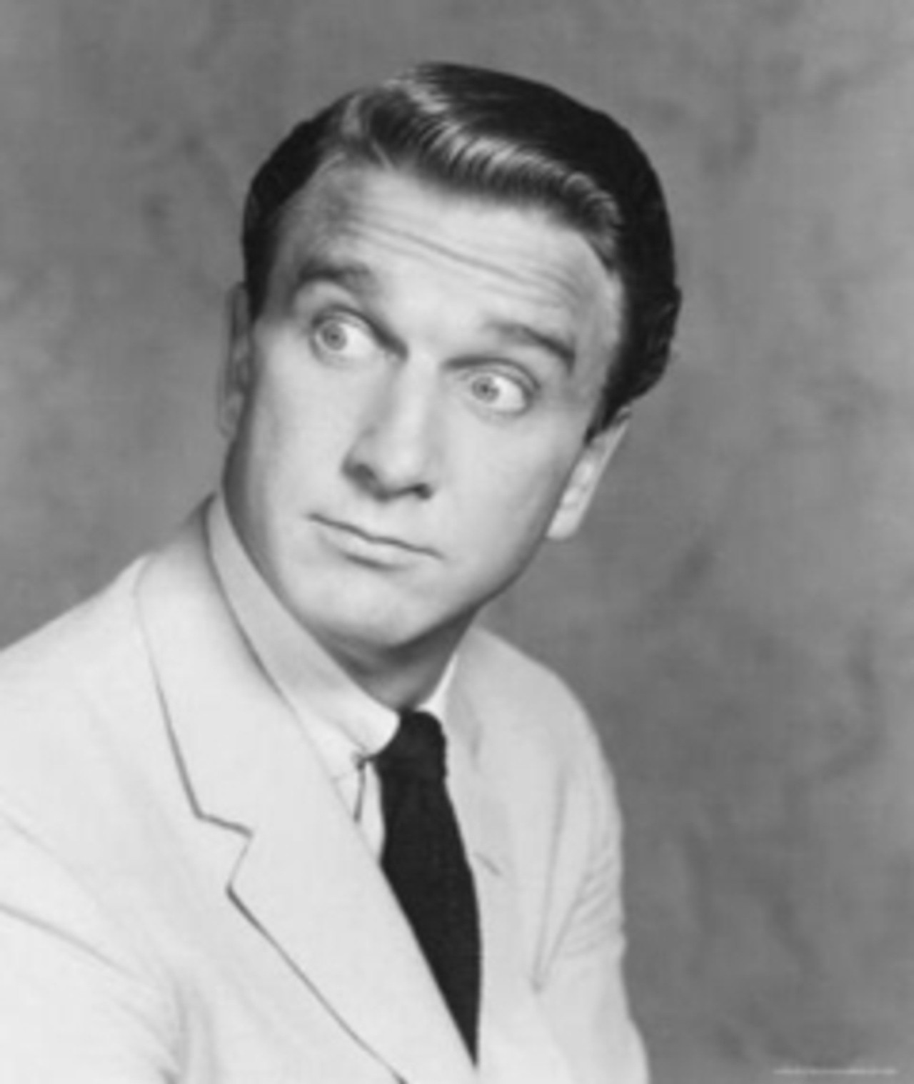 Photo of Leslie Nielsen