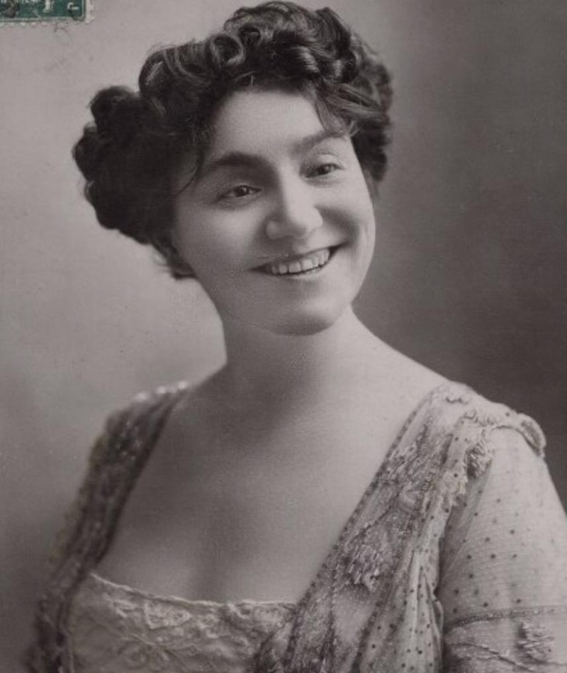 Yvette Guilbert Movies, Bio and Lists on MUBI