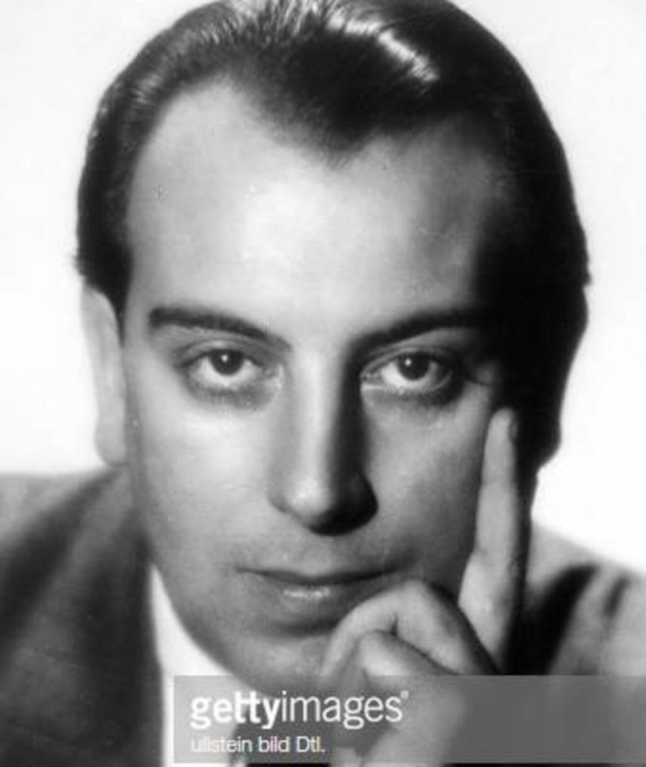 Aldo von Pinelli Películas, biografía y listas en MUBI