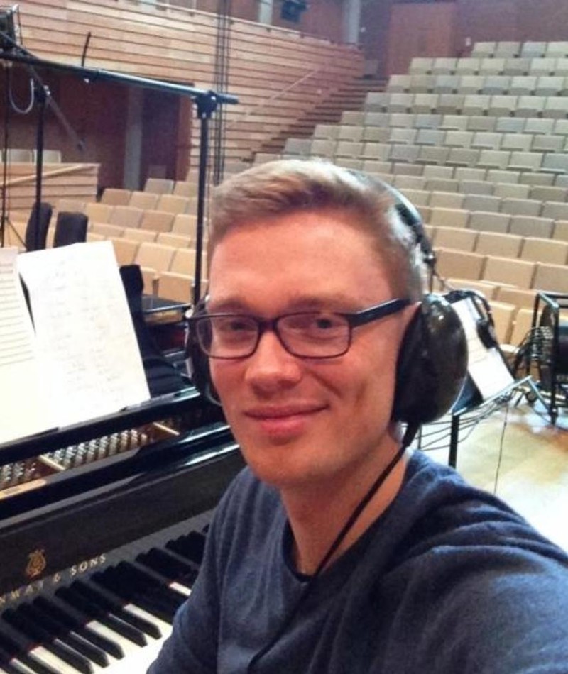 Chris Roe – Movies, Bio and Lists on MUBI